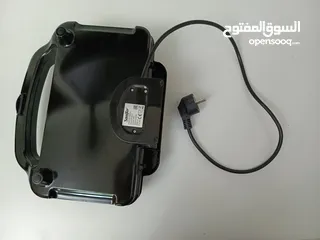  1 جهاز صنع الوافل .............................