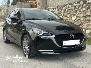  6 Mazda 2  Model 2021