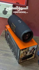  18 JBL Charge 5 Wi-Fi جديدا استعمل تجربه فقط النسخة الجديدا صوت JBL الأصلي الجريء مع صوت جهير عميق