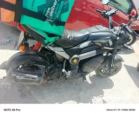  4 سكوتر هوندا نافي للبيع مش محتاج ولا اي اشي صيانه سكوتر شغل دعك ماشاءالله للبيع بسعر 600 قابل للتفاوض