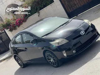  2 تويوتا بريوس اوربي