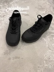  2 حذاء Skechers La Black Uno
