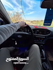  2 هونداي آيونيك