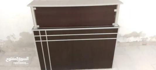  2 كاونتر خشب مع وحدة جوارير