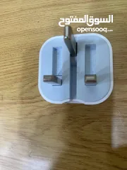  2 عضمه شاحن ايفون اصليه للبيع