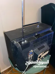 7 تلفزيونات مميزة عدد 2 وانتينات للتلفزيونات قديمة عدد 3. لطفا اقرأ الوصف.