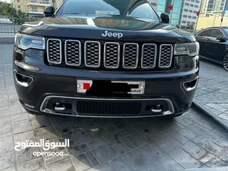  6 Jeep Grand Cherokee Overland for urgent sale