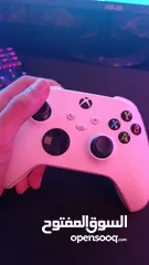  1 يد اكسبوكس Xbox Series X/S Control مستعملة بحالة الوكالة ولا خدش تدعم اقرأ الكابشن لمعرفة التفاصيل