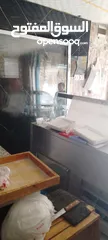  7 عدت محل معجنات للبيع  بسعر جيد