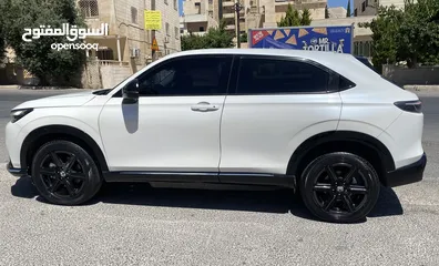  3 هوندا e.NS1 2023 لون ابيض