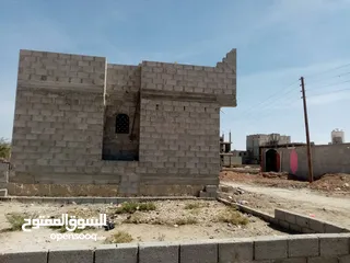  5 بيت مسلح للبيع في المطار منطقه العروق