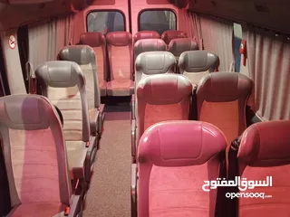  3 هونداي H350 لون ابيض