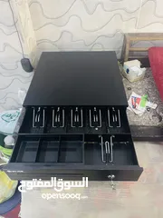  24 عدة مطعم بحالة جيدة جداً للبيع