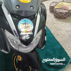  1 سكوتر بحالة الوكالة