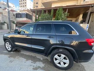  7 للجادين فقط - جيب جراند شيروكي لاريدو 2011 فل كامل لون فيرني (7 جيد).