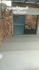  7 محل للايجار