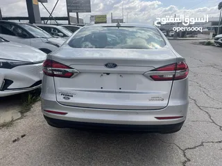  24 2019 Ford Fusion. Sel.  7 جيد
