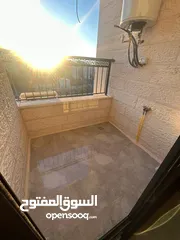 15 شُقَّة مَفروشة 3 غُرَف في الطيرة موقع ممتاز لم تُسكَن مِن قَبل