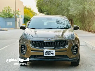  4 KIA SPORTAGE2.0L 2016 MODEL WITH WELL-MAINATINED AND LOW MILEAGE CAR
