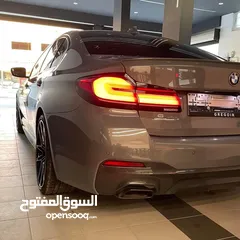  7 BMW 530E 2020