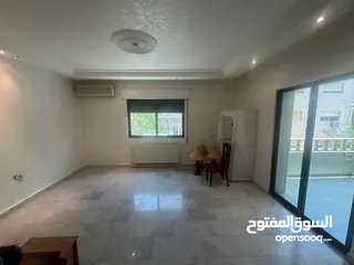  3 شقة مميزة  للبيع في الرابية بسعر لقطه