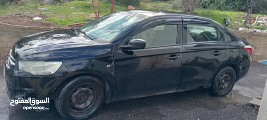  6 للبيع بسعر مغري جدا جدا  ستروين اليزية يد اولى المالك الاول بالرخصه  لون اسود دهان شركه خدوش عادية ب