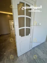  7 شقة فاخرة - دير غبار - 4نوم 2ماستر - 380م - مطبخ فاخر - فايربليس - قرب الخدمات