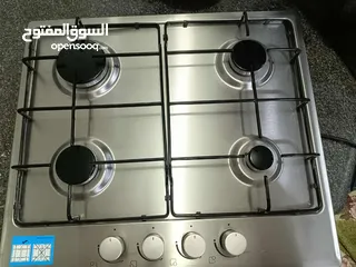  4 غاز بلت  أن اربع عيون بيكو صناعه تركية غير مستعمل  بحالة ممتازة مع شفاط استخدام بسيط بحالة ممتازة