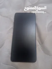  26 قطع سامسونج وايفونات وقطع شاشات مع الفريمات