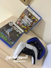  3 بلي ستيشن5+يو بي اس +اقراص fifa24 وgta5 + جويستك ثانية اصلية