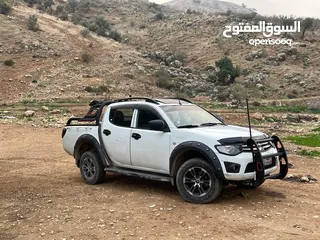  8 مستوبيشي L200