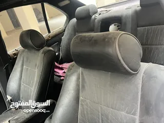  2 بي ام دبليو 520