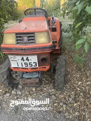  1 تراكتور كابوتا