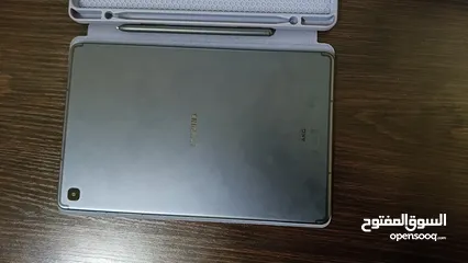  5 SAMSUNG Tab s6 lite 64gigs