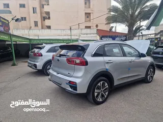  4 كيا نيرو 2020 كهرباء
