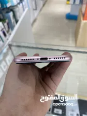  3 iPhone 7 256 gb  87% نسبه البطاريه  الجهاز بحاله ممتازه و معه سلك شاحن و حمايه و كفر