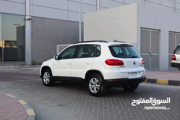  17 Volkswagen Tiguan 2.0 TSI 4Motion 2012 model - GCC