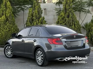  6 سوزوكي كيزاشي موديل 2013 بحالة الوكالةً فحص كامل