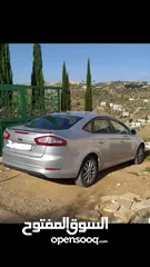  3 سيارة فورد مونديو