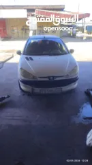  2 بيجو 206 للبيع كاش في مجال بالسعر