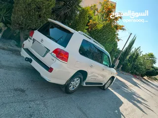  23 للبيع تويوتا لاندكروزر موديل 2008 محول كامل 2018  كامل متور V8بسعر مغري 24000