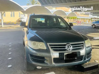  2 فولكس فاجن طوارق  2010 Volkswagen Touareg