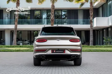  6 Bentley Bentayga V8