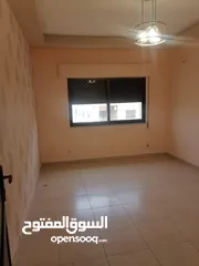  2 شقة فارغة للايجار في جبيهة - ام زويتينة