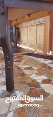  9 طاولة طعام