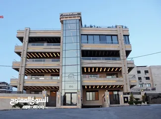  3 شقة ملوكية شبه ارضي مساحة 626م -داخلي 300م -حديقة 326م تشطيبات فلل-الحويطي-طريق المطار - رمضان اسكان