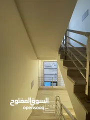  17 بالاقساط طابق ارضي مع ترس في تلاع العلي بتشطيب فندقي