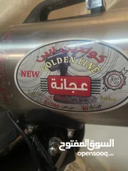  1 عجانة مستخدمه اشي بسيط