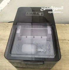  7 للبيع ice maker بحالة ممتازة جدا ماركة ناشيونال وسريعة التحضير تستخدم في البيوت والمطاعم والكافيهات.