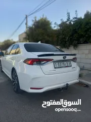  4 تيوتا كورولا هايبرد ترخيص 22